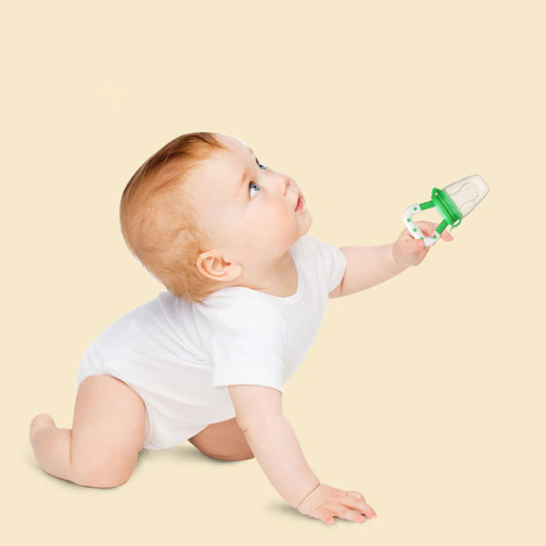 Baby_Fruit_Pacifier_Feature_5